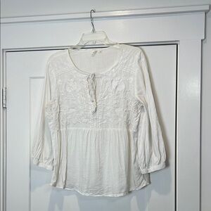 GAP White Tie Front Peplum Blouse size large.